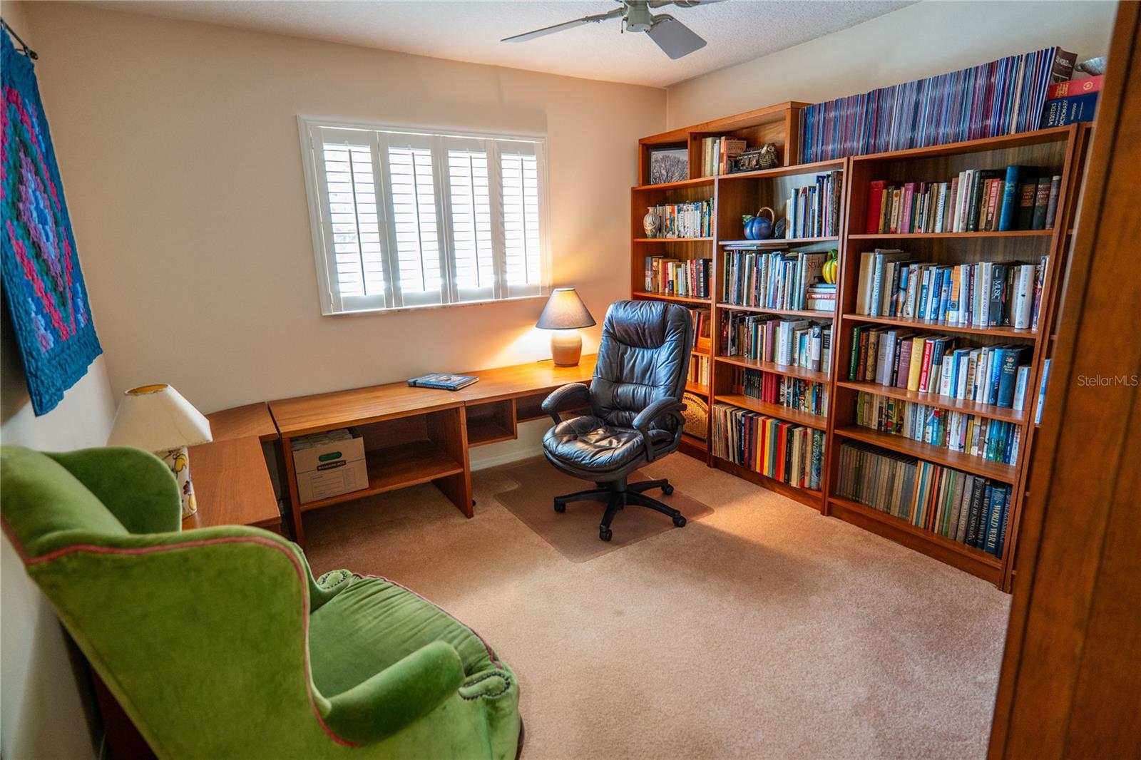 Image 21 of 50 For 601 Fox Valley Drive