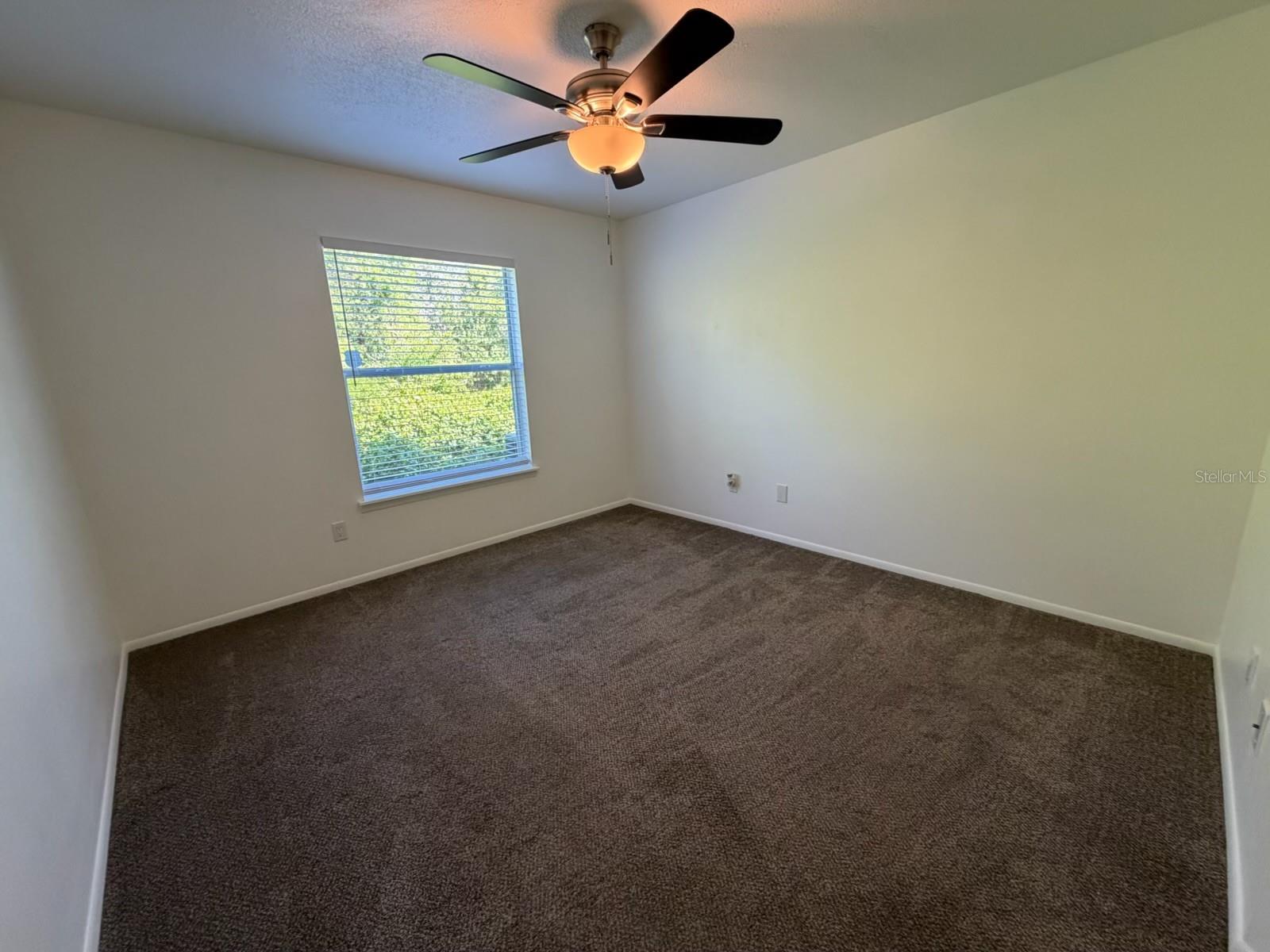 Image 10 of 15 For 121 Reserve Circle 109