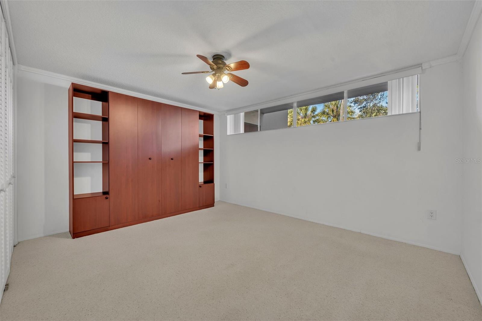 Image 19 of 21 For 700 Melrose Avenue J1