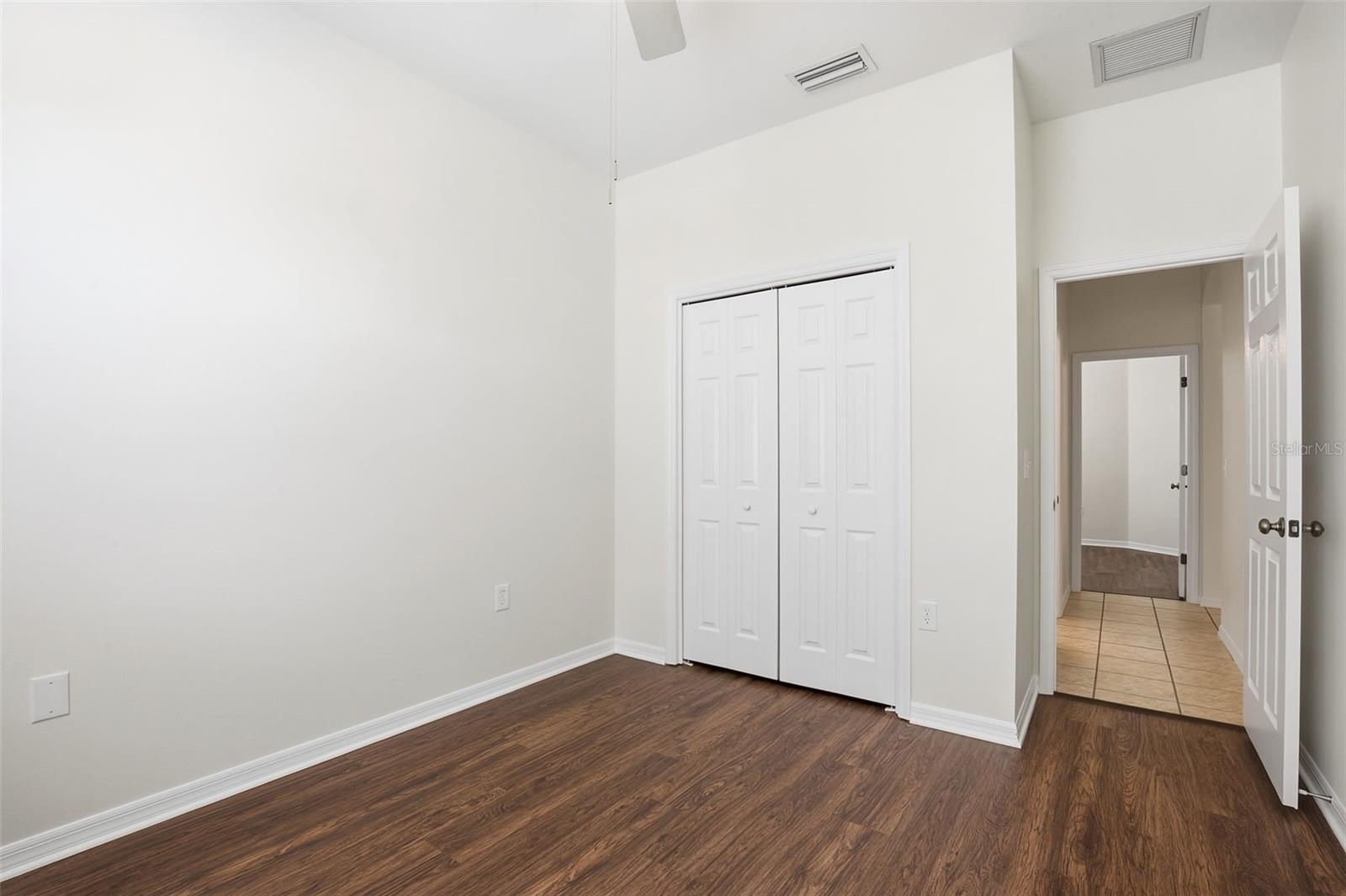 Image 25 of 52 For 5917 Wedgefield Drive