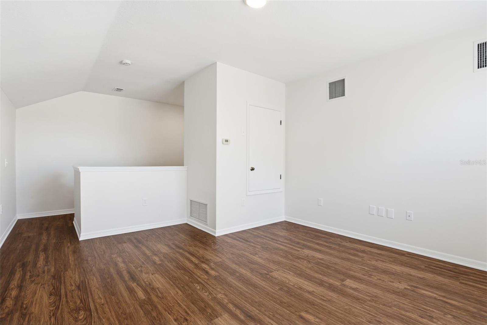 Image 33 of 52 For 5917 Wedgefield Drive