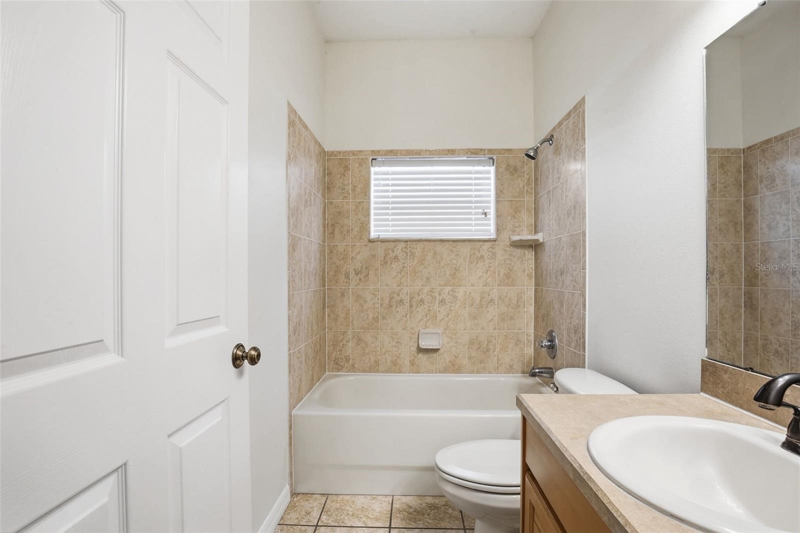 Image 37 of 52 For 5917 Wedgefield Drive