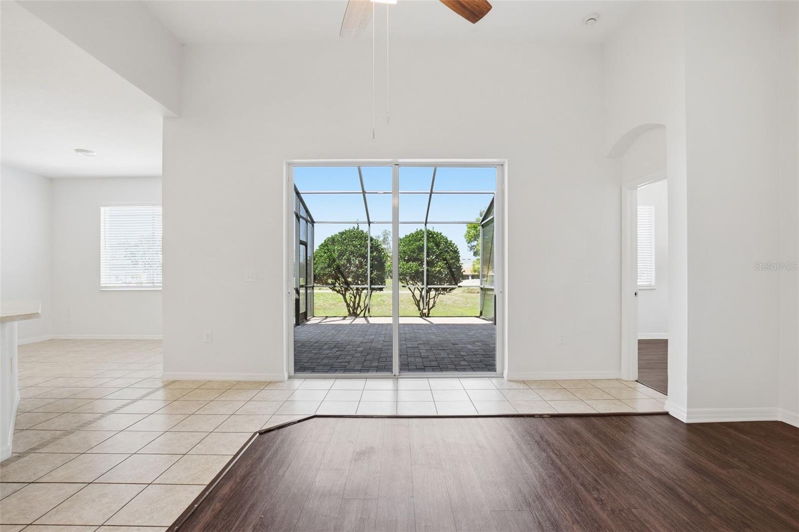 Image 7 of 52 For 5917 Wedgefield Drive