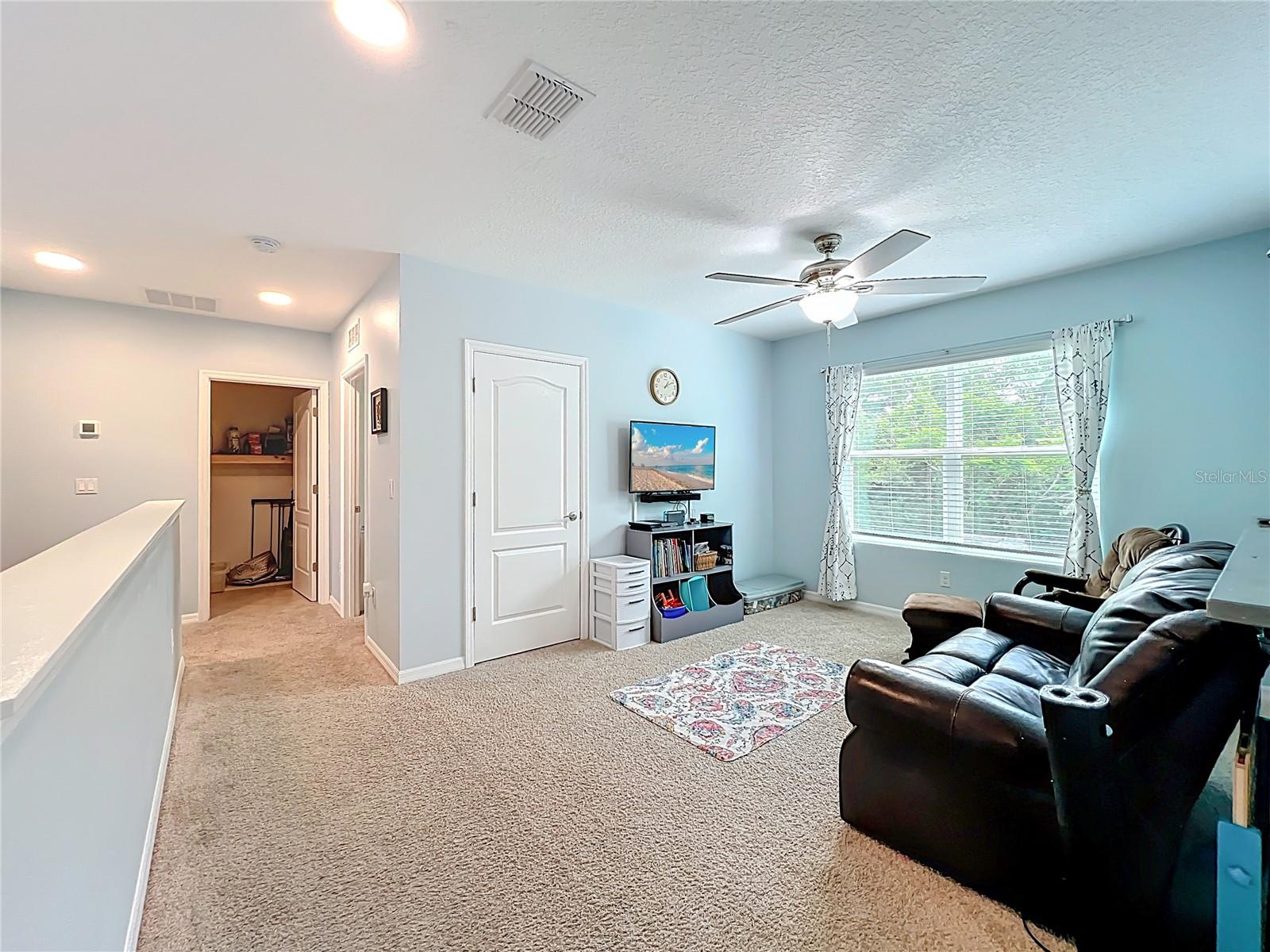 Image 39 of 98 For 3657 Crimson Clover Drive