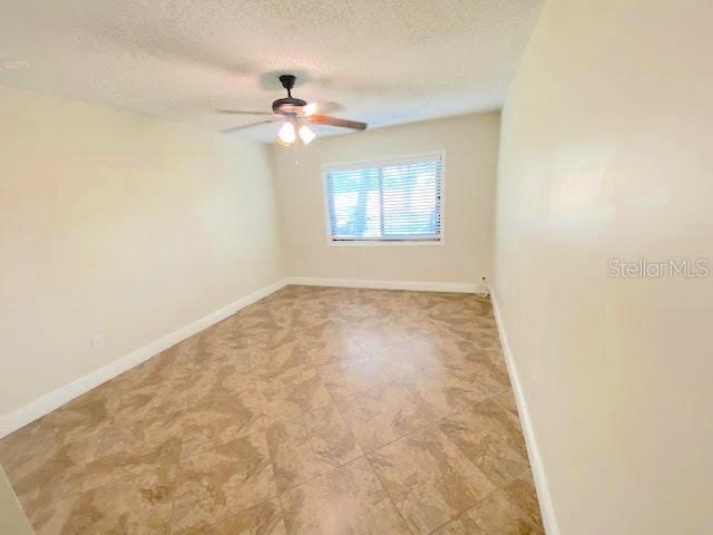 Image 12 of 22 For 646 Kenwick Circle 103