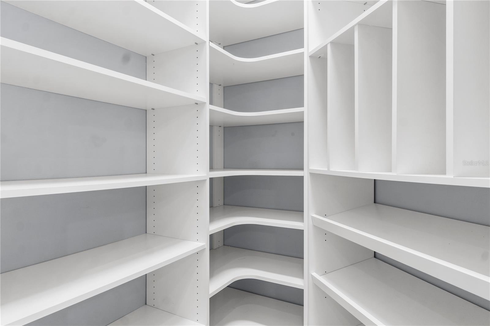 Image 31 of 54 For 2320 Symphony Circle