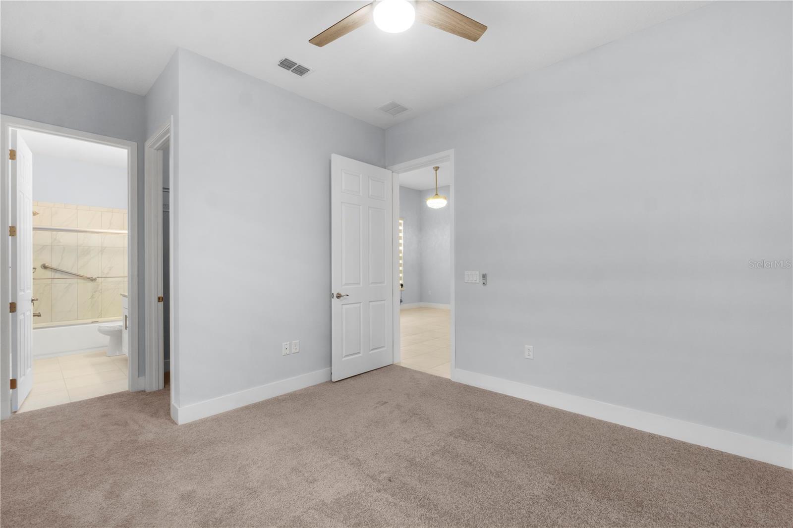 Image 41 of 54 For 2320 Symphony Circle