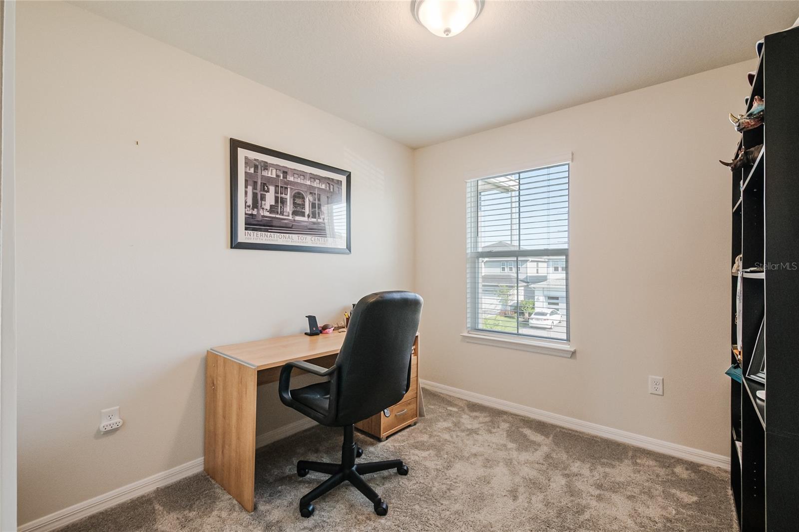 Image 24 of 44 For 6938 Reverie Park Avenue