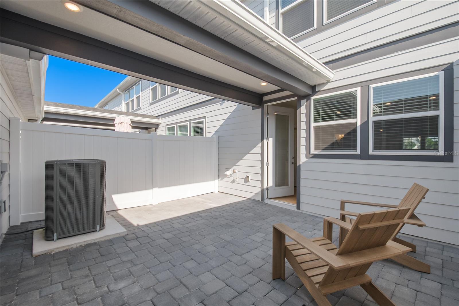 Image 26 of 44 For 6938 Reverie Park Avenue