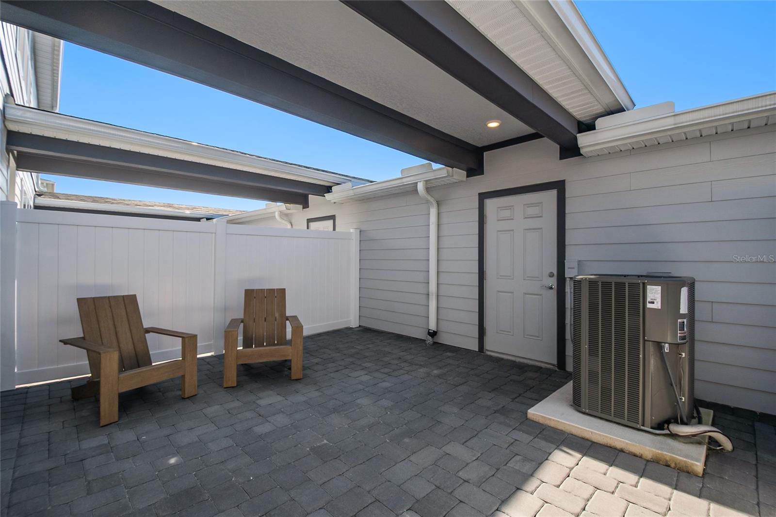 Image 27 of 44 For 6938 Reverie Park Avenue