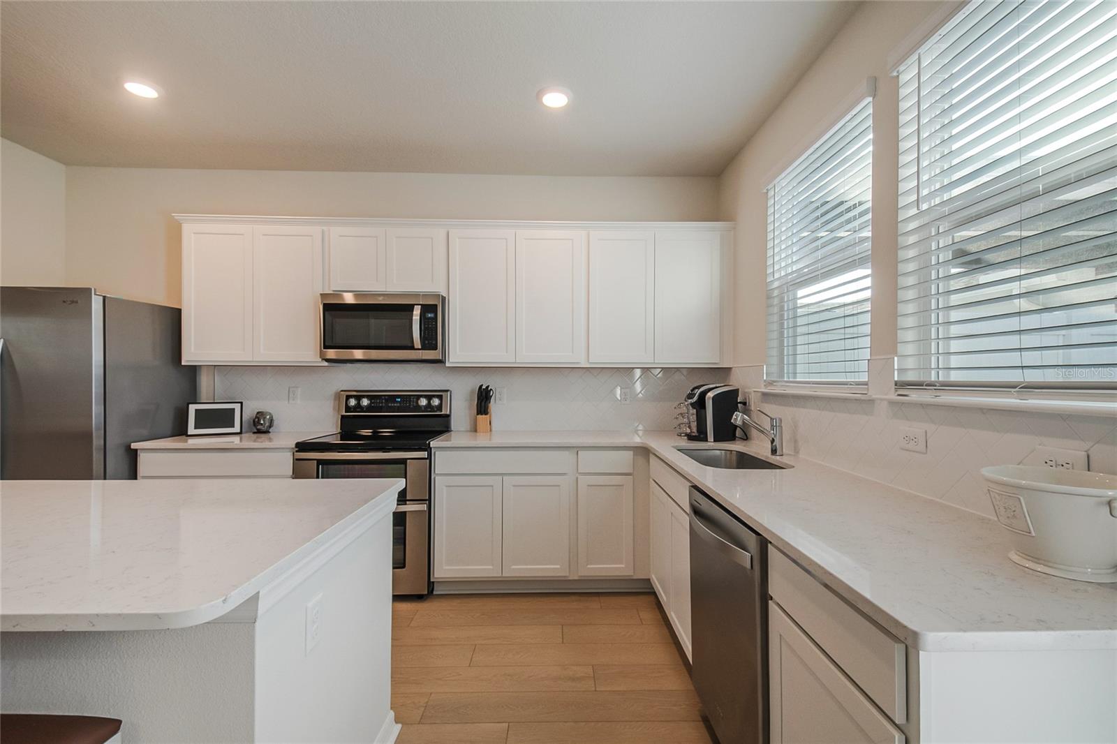 Image 9 of 44 For 6938 Reverie Park Avenue