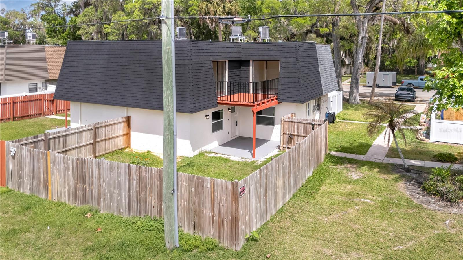 Image 30 of 31 For 36 Springwood Square