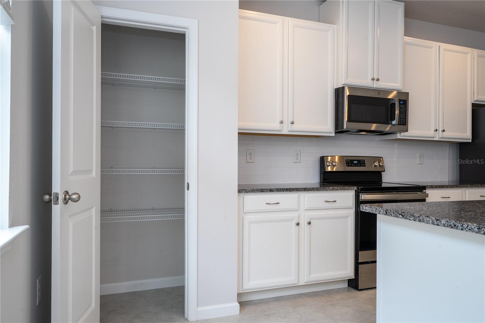 Image 23 of 73 For 6212 Aralia Ivy Lane