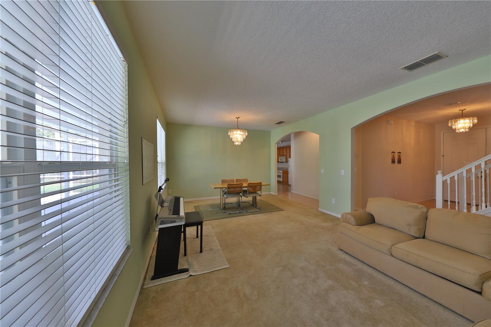 Image 5 of 20 For 363 Twelve Oaks Drive