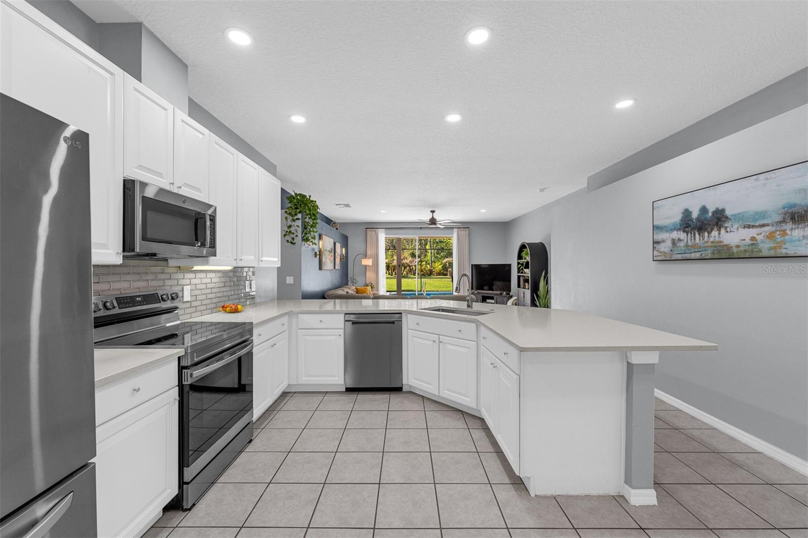 Image 17 of 53 For 14256 Nottingham Way Circle