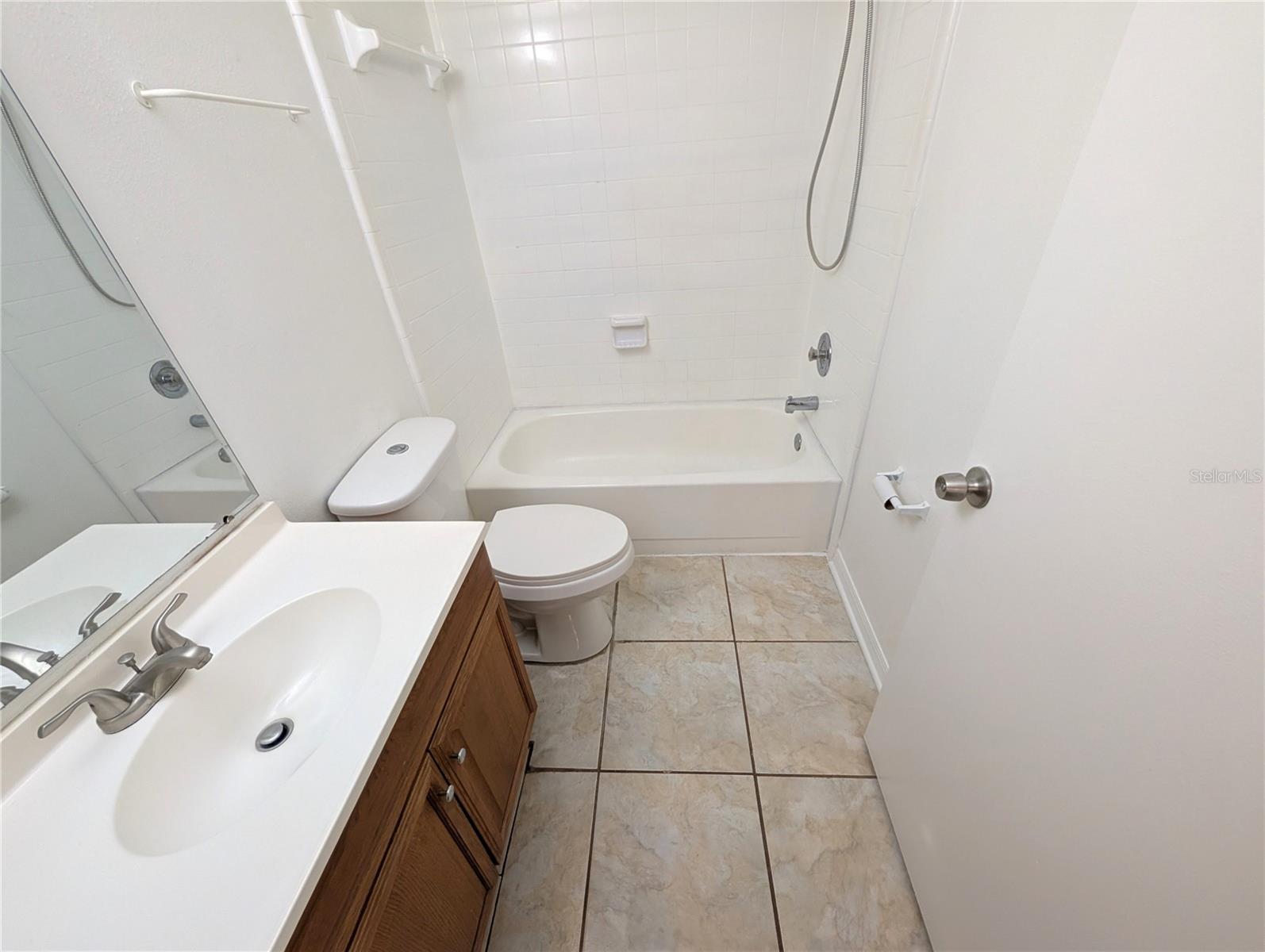 Image 12 of 14 For 14211 Shadow Moss Lane 202