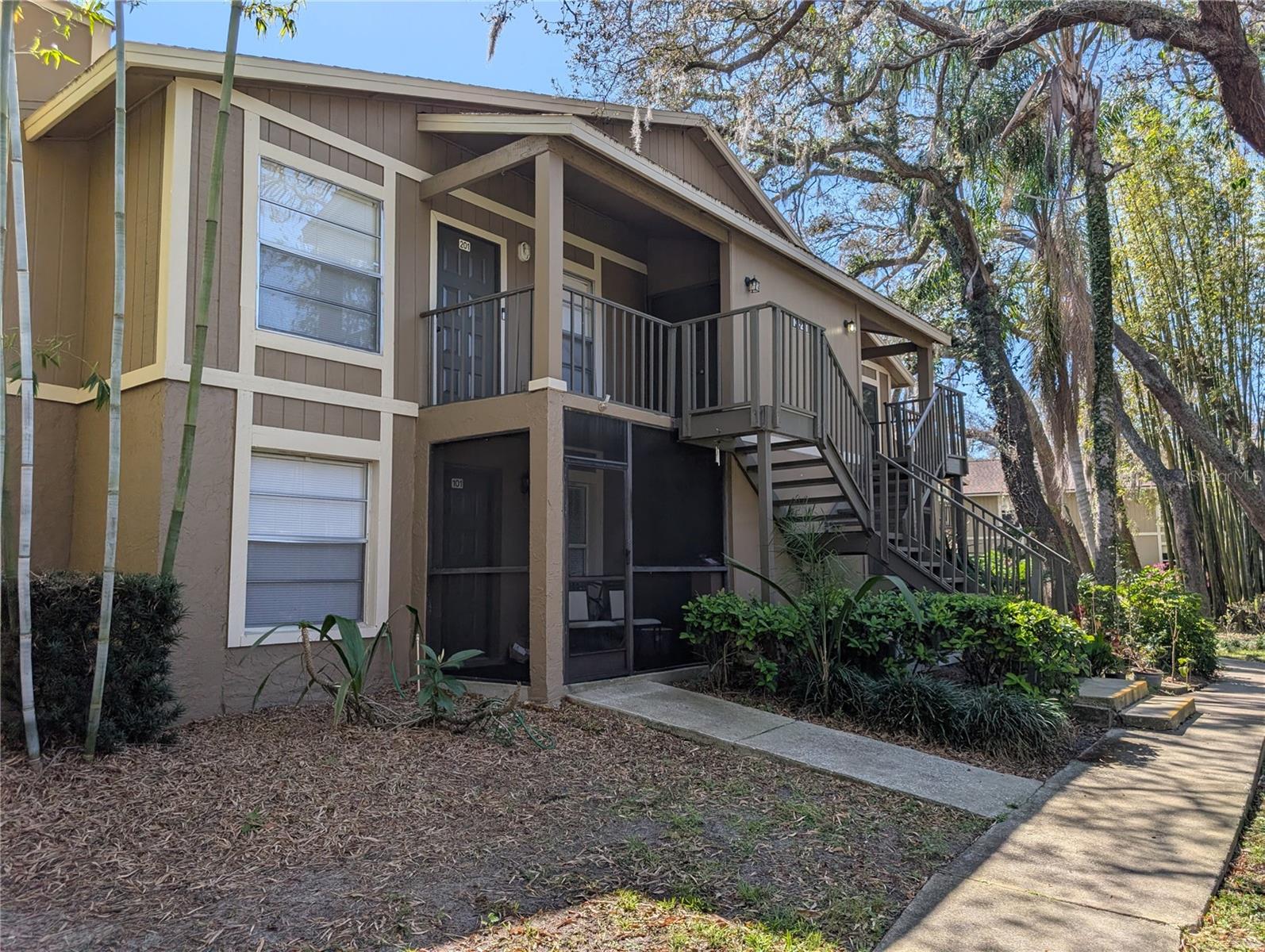 Image 3 of 14 For 14211 Shadow Moss Lane 202