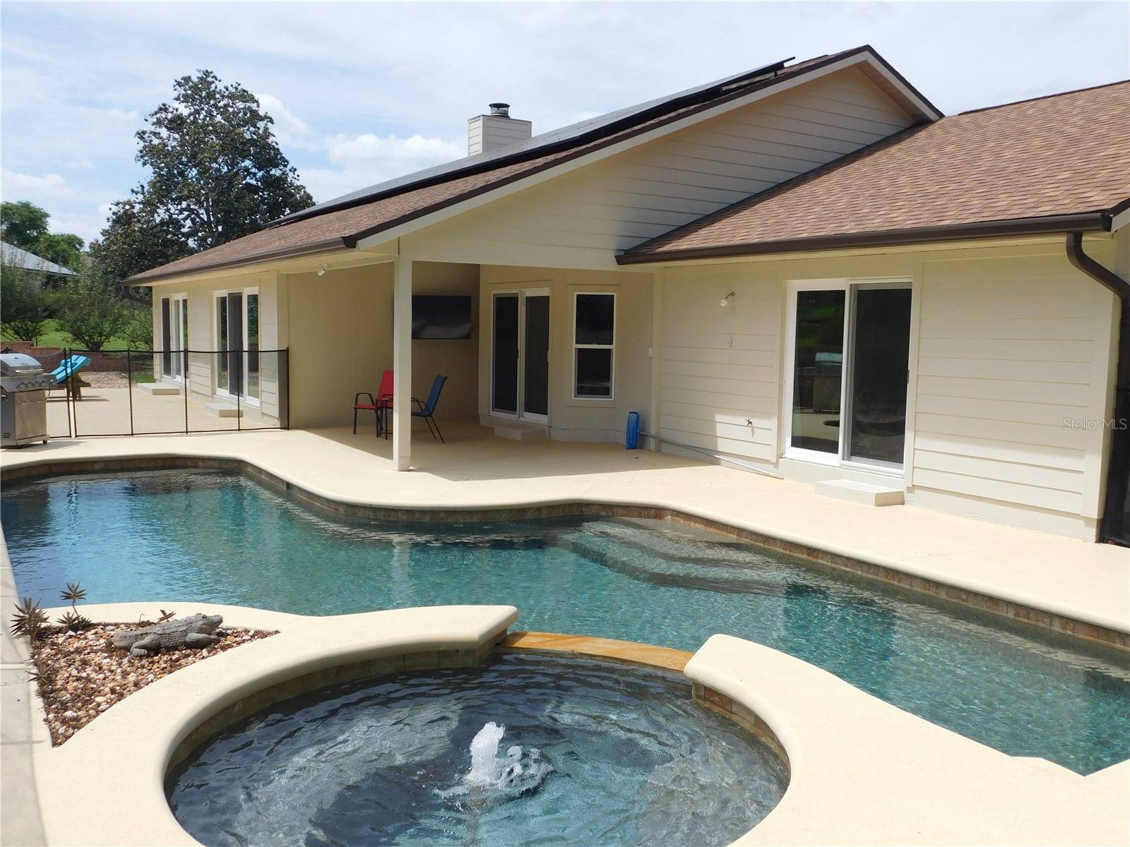 Image 6 of 12 For 208 Orange Ridge Circle