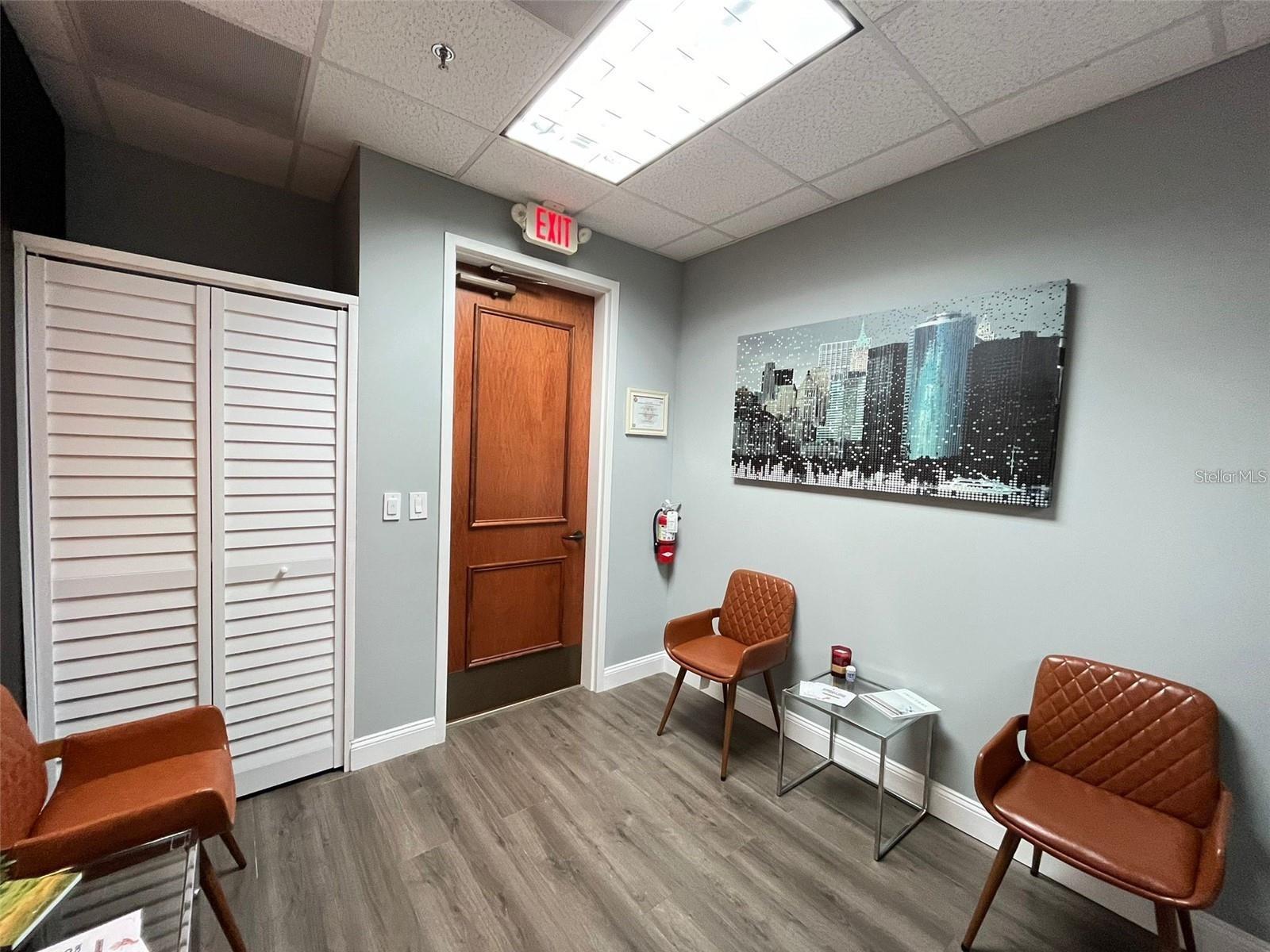 Image 3 of 10 For 6965 6965 Piazza Grande Avenue 212-2