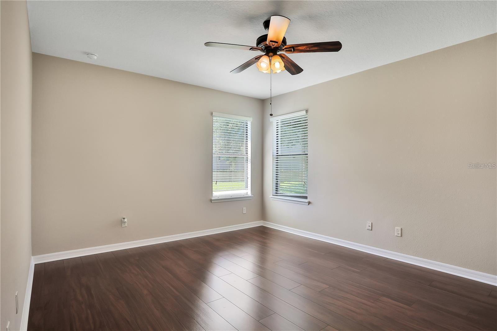 Image 4 of 16 For 2221 Tulip Valley Point