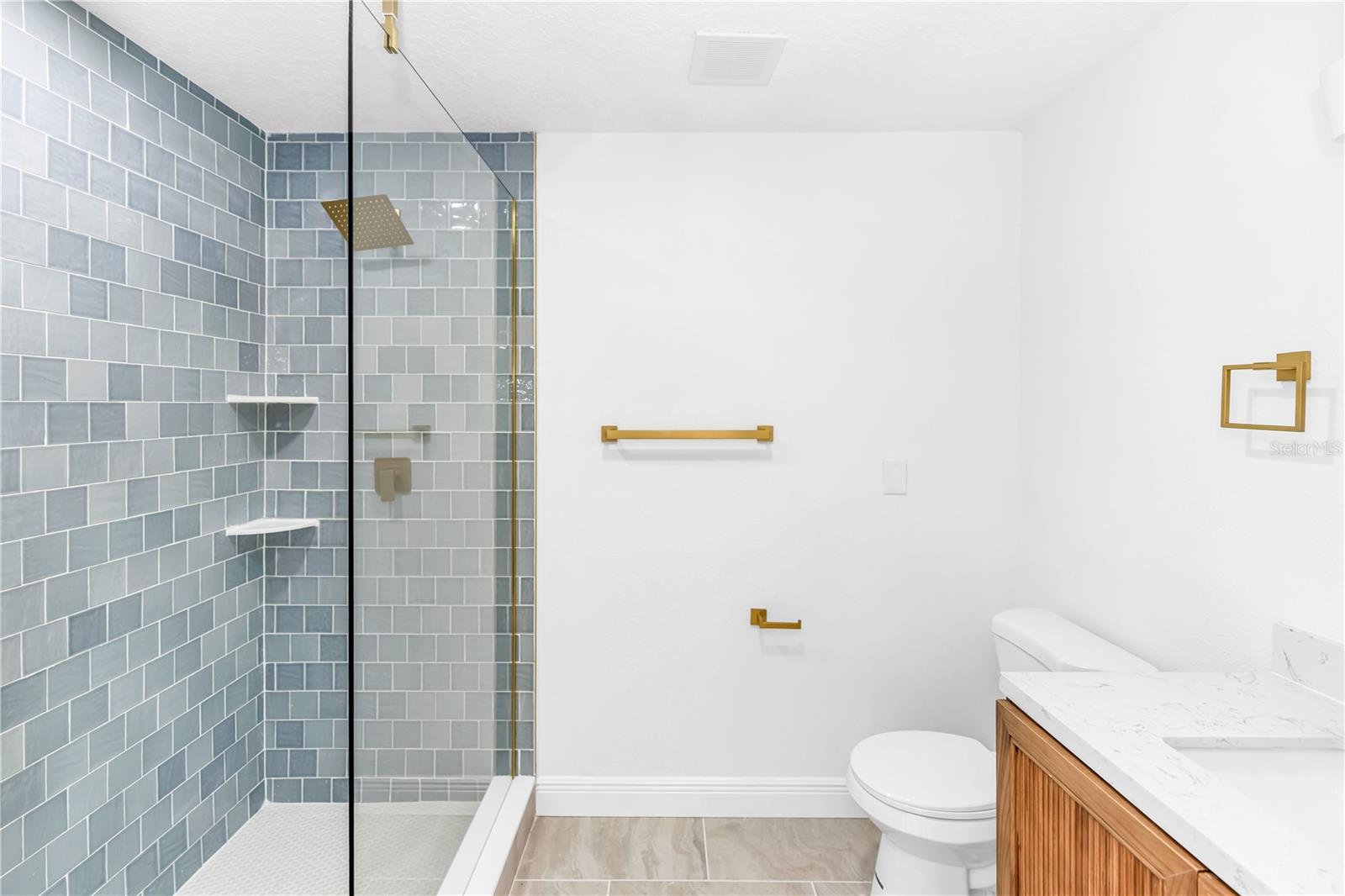 Image 11 of 27 For 6800 Ackerman Avenue