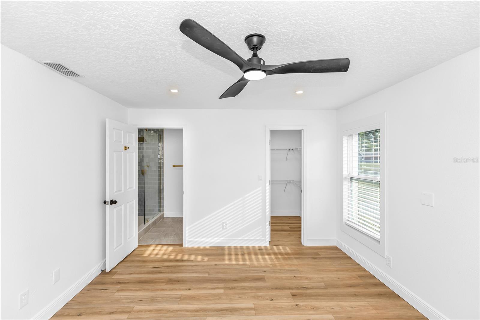 Image 9 of 27 For 6800 Ackerman Avenue