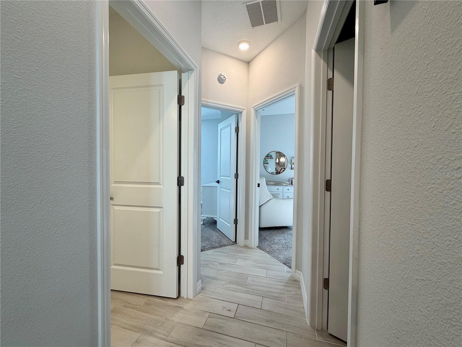 Image 25 of 44 For 2679 Ridgetop Lane