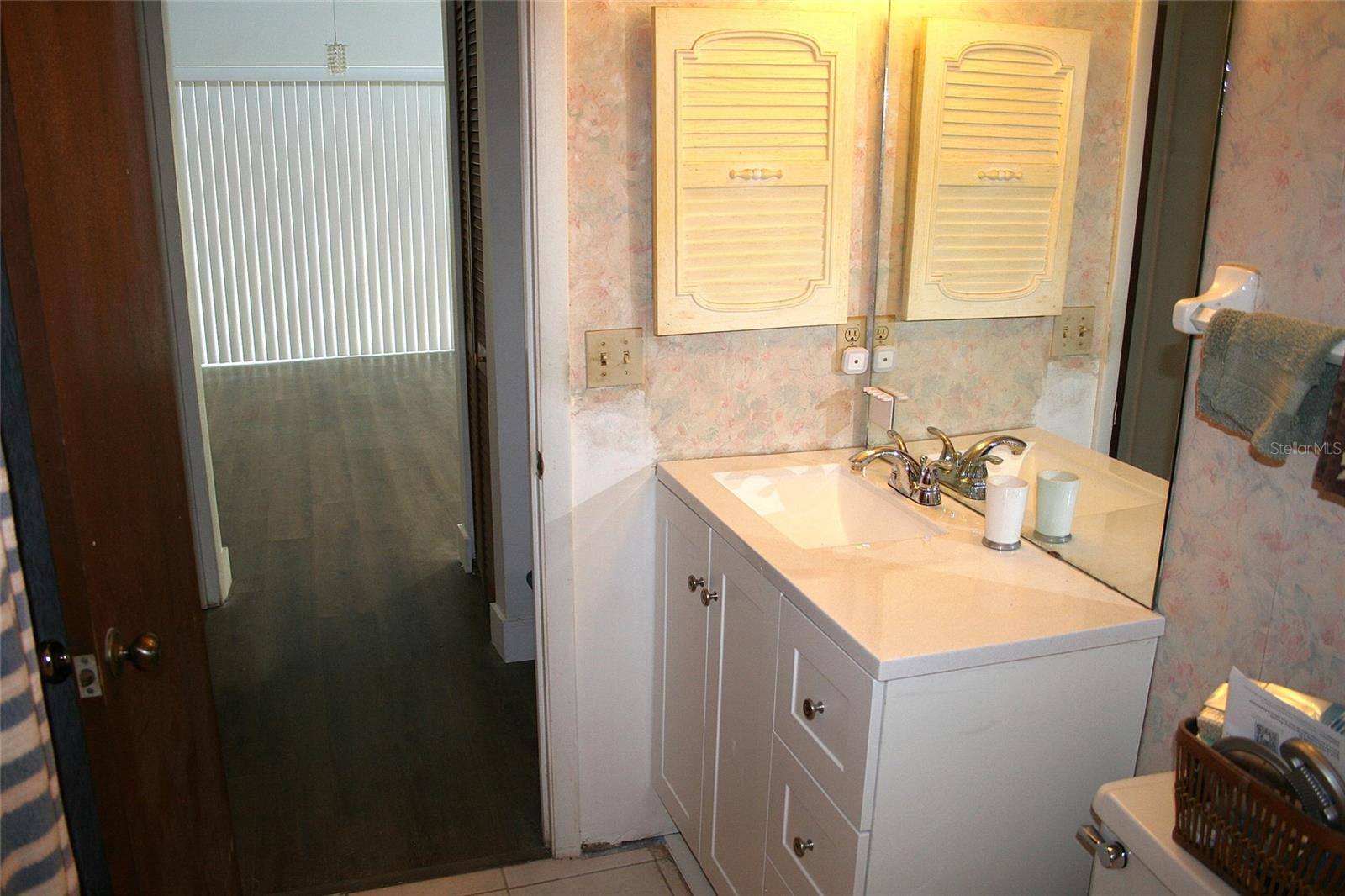 Image 16 of 29 For 2400 Dominica Run