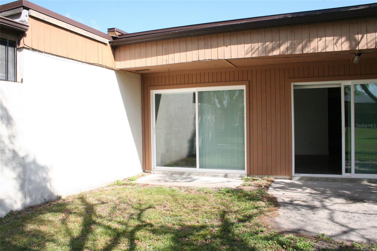 Image 19 of 29 For 2400 Dominica Run