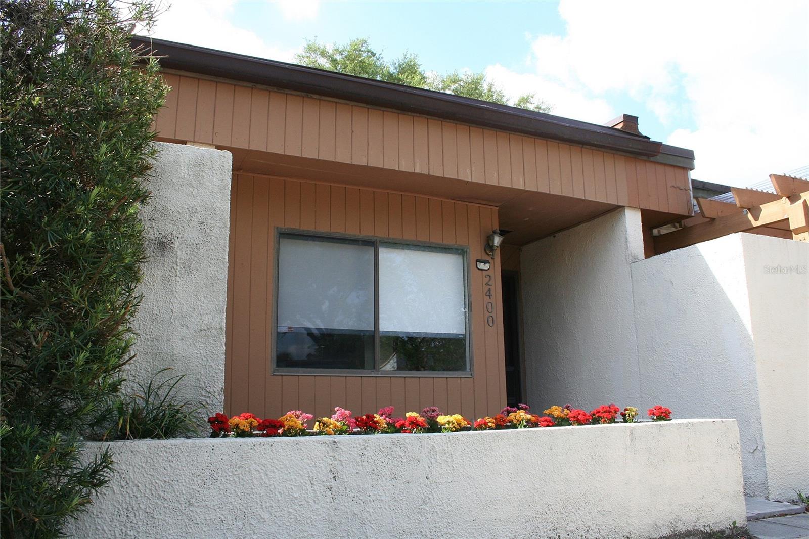 Image 2 of 29 For 2400 Dominica Run