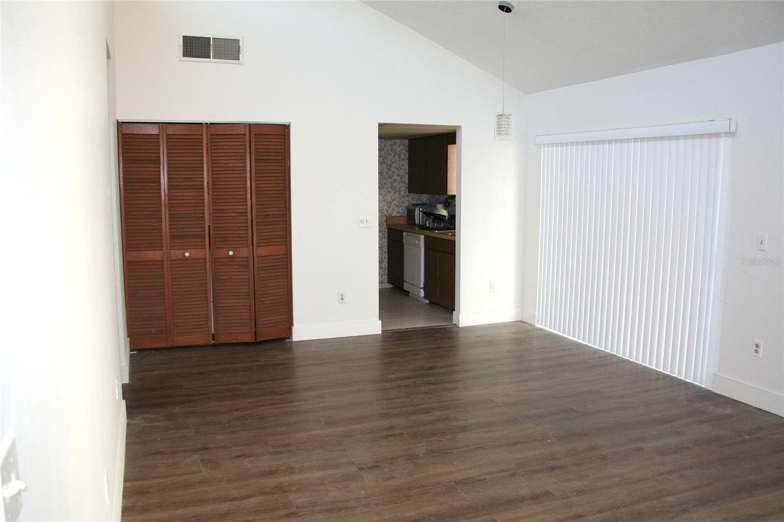 Image 9 of 29 For 2400 Dominica Run