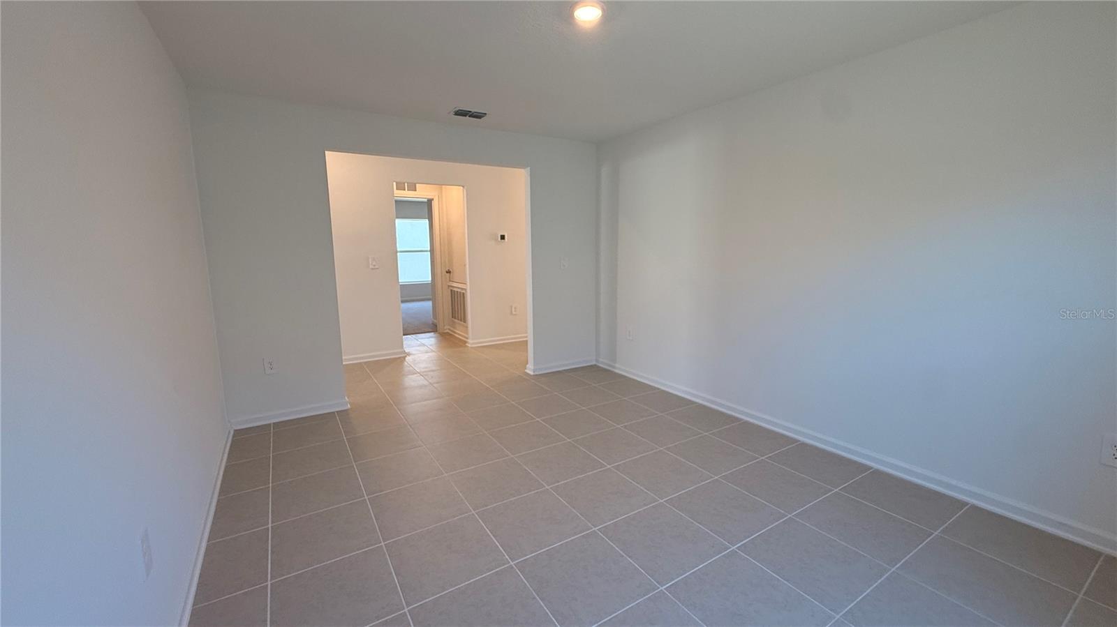 Image 16 of 39 For 299 Artemis Street