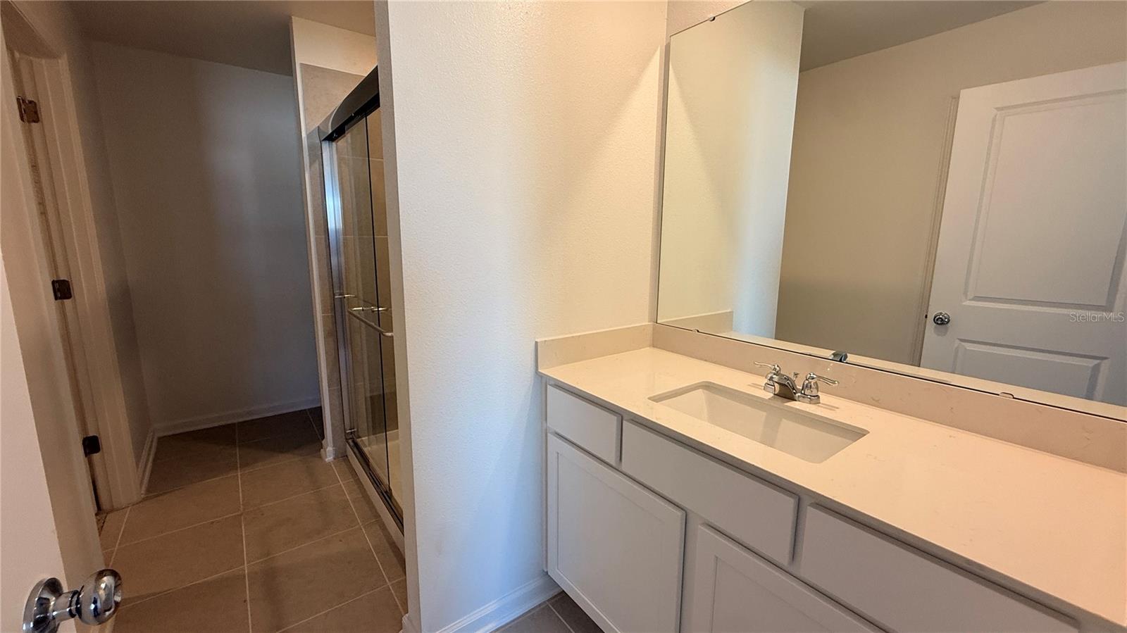 Image 27 of 39 For 299 Artemis Street