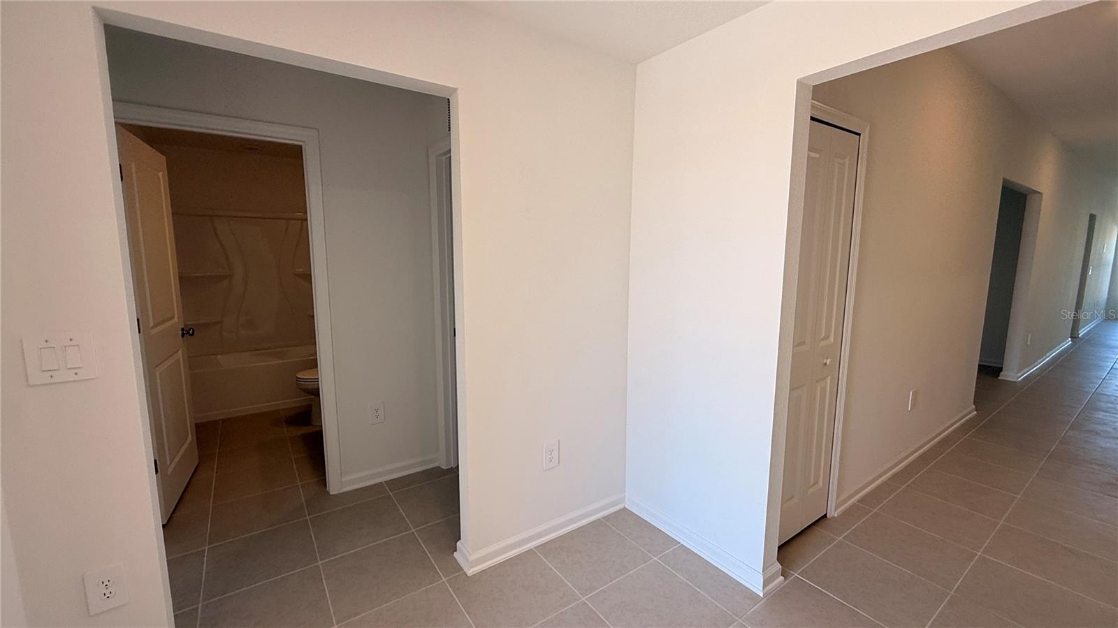 Image 4 of 39 For 299 Artemis Street