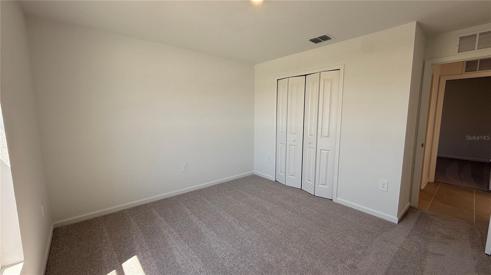 Image 7 of 39 For 299 Artemis Street