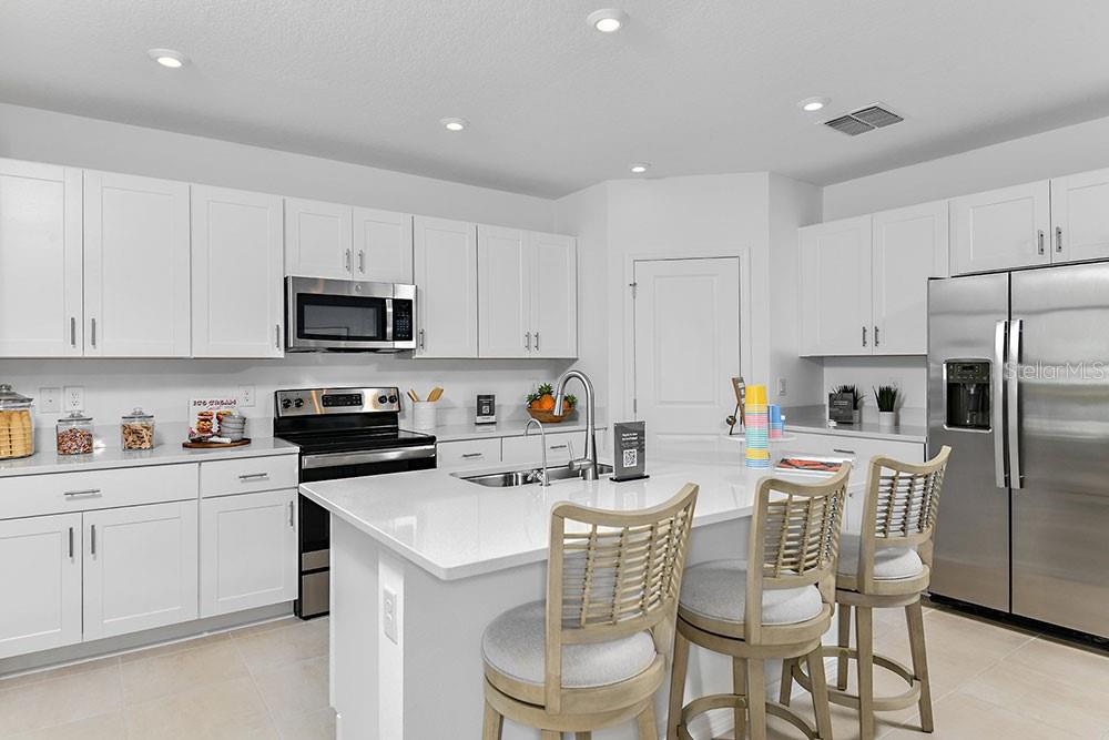 Image 10 of 33 For 204 Streamwater Way