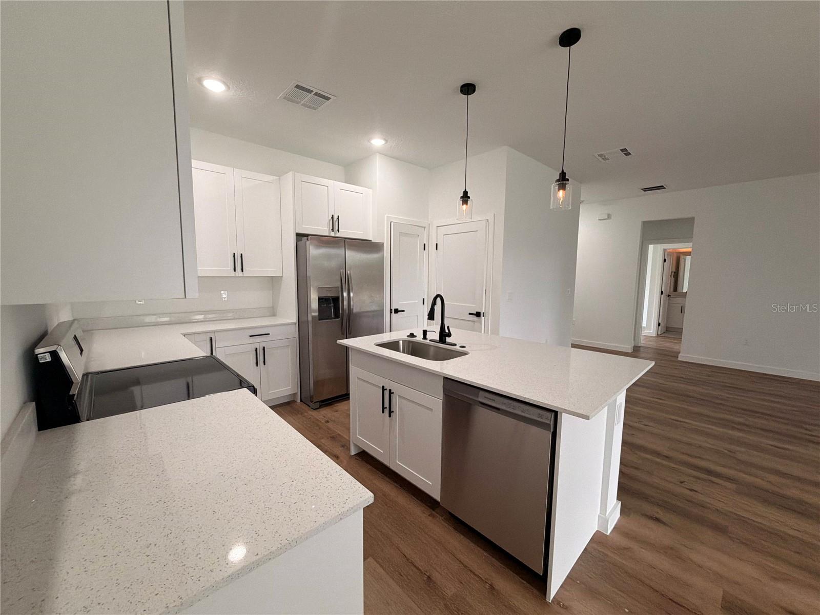 Image 10 of 40 For 11527 Condor Drive