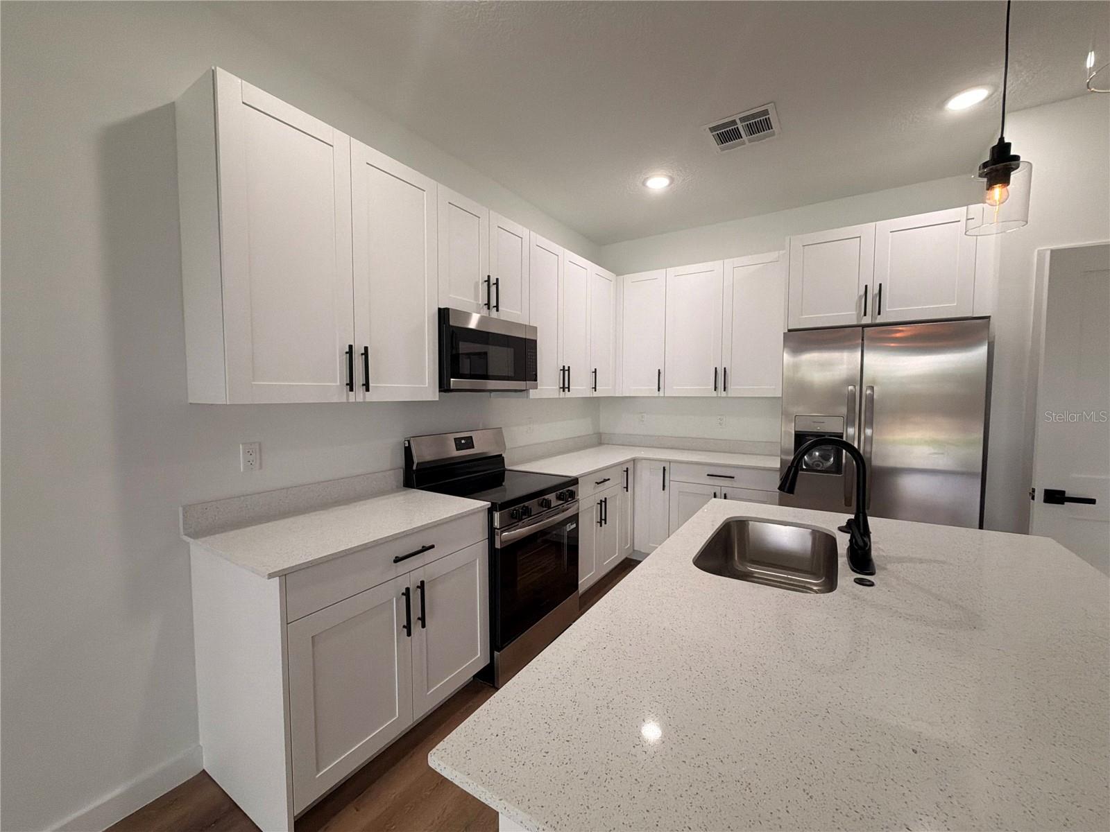 Image 11 of 40 For 11527 Condor Drive