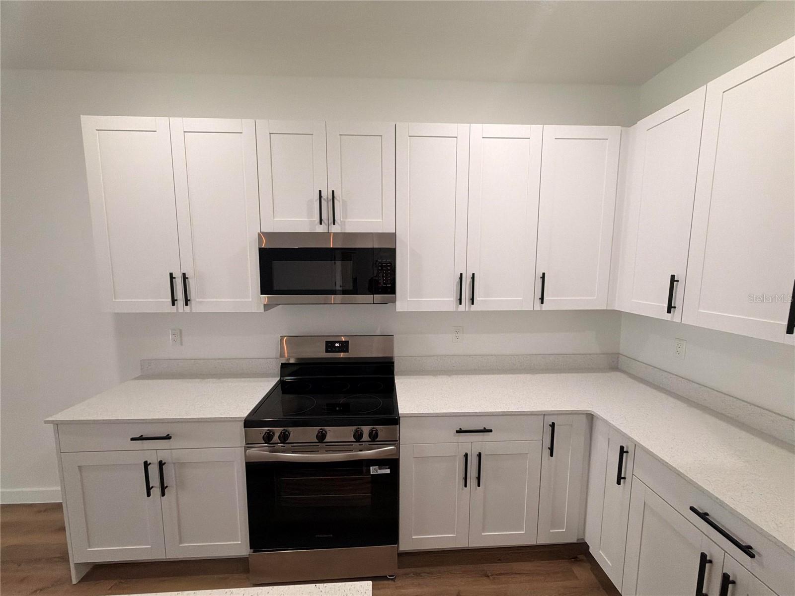 Image 12 of 40 For 11527 Condor Drive