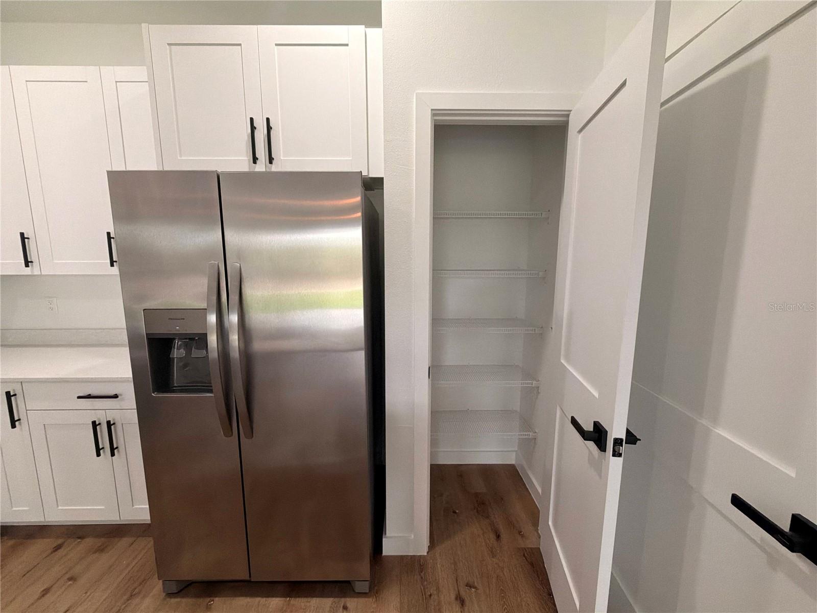 Image 13 of 40 For 11527 Condor Drive