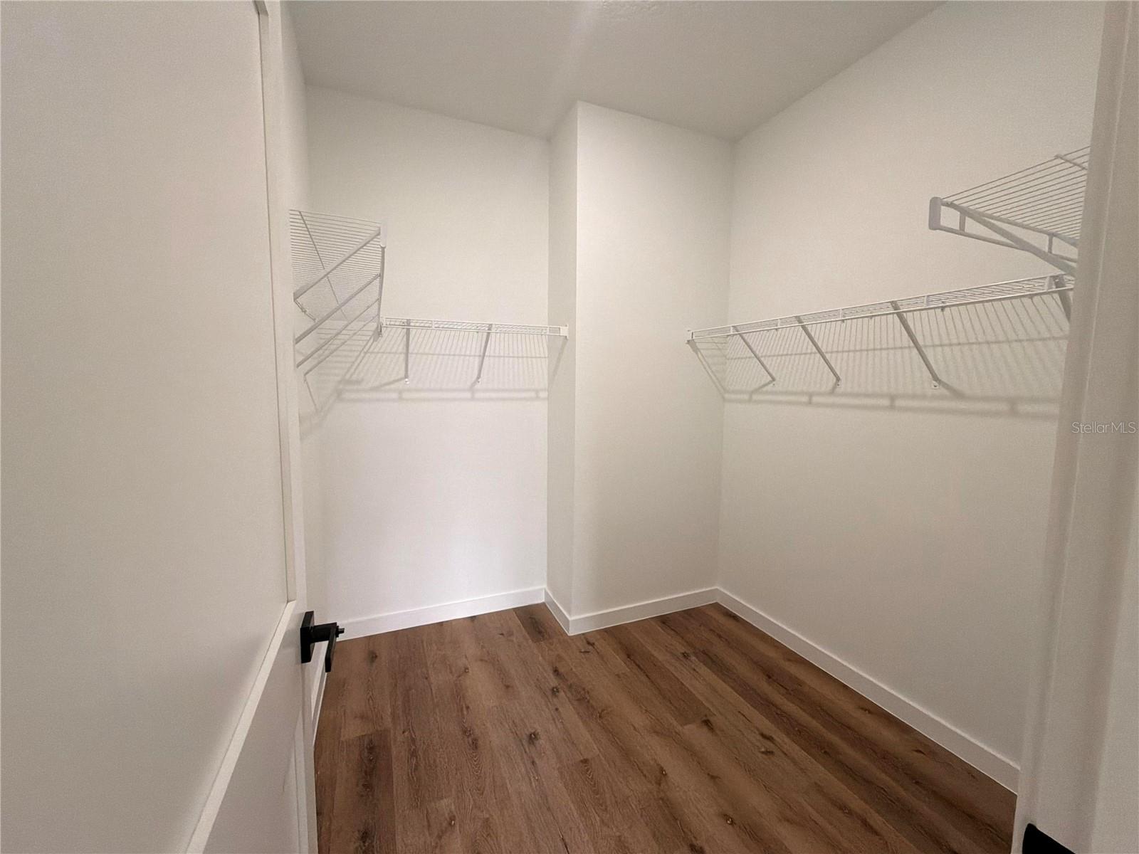 Image 20 of 40 For 11527 Condor Drive