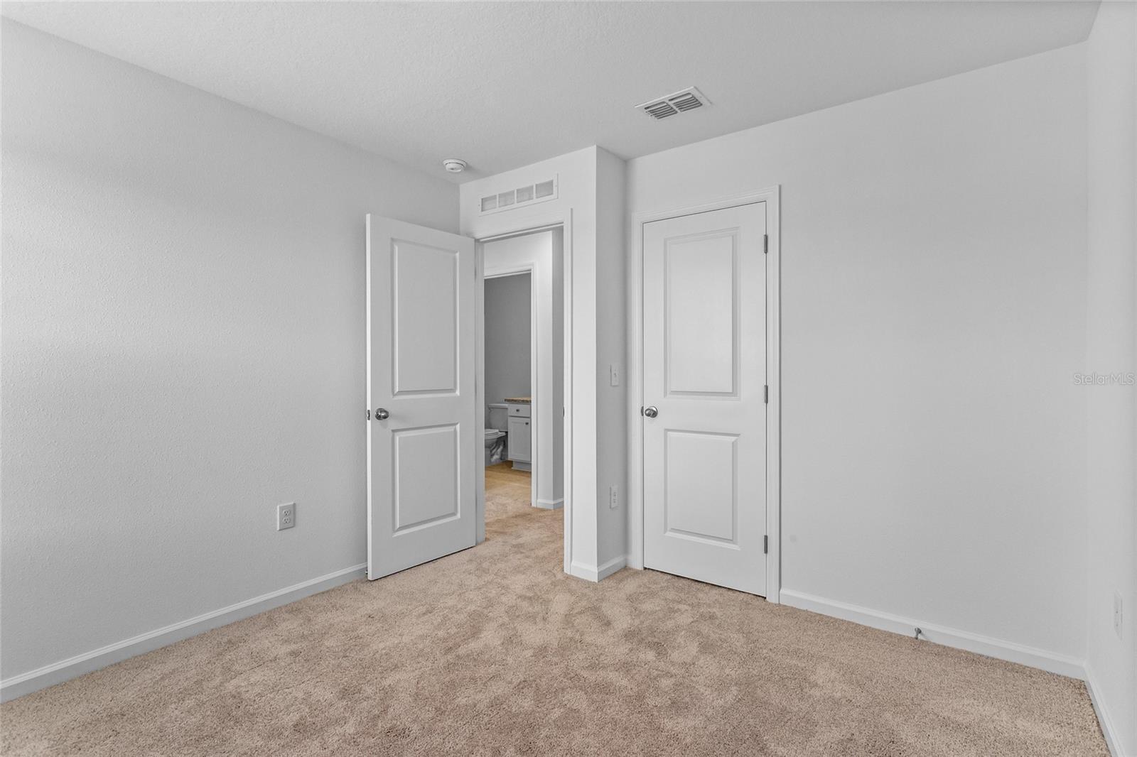 Image 14 of 26 For 5948 Piney Shrub Place