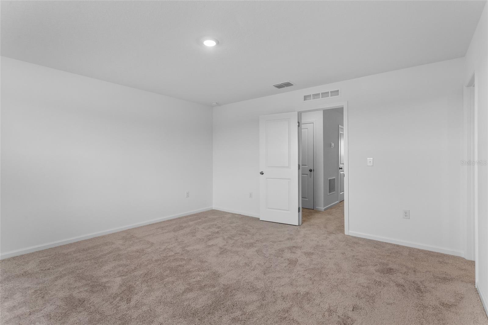 Image 21 of 26 For 5948 Piney Shrub Place