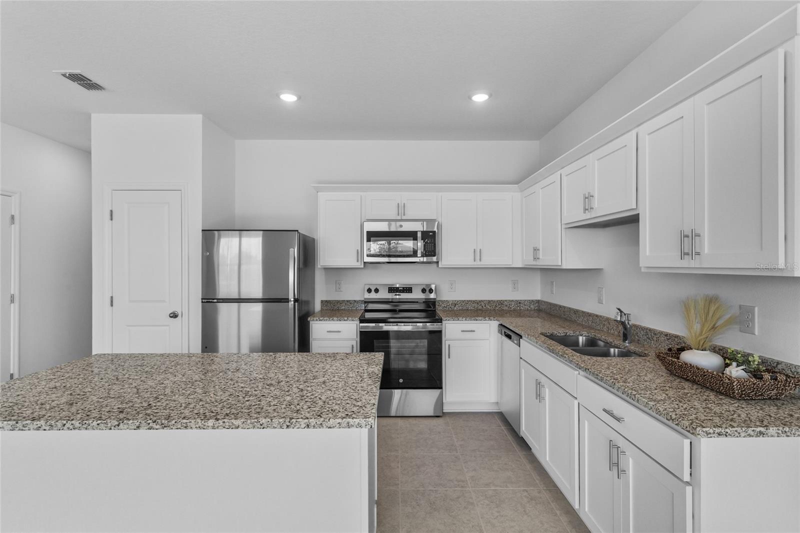 Image 8 of 26 For 5948 Piney Shrub Place