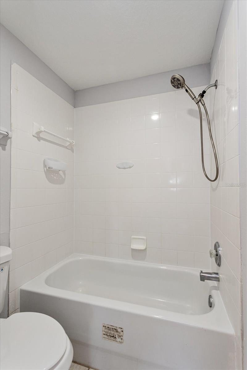 Image 12 of 18 For 514 Dunbar Avenue