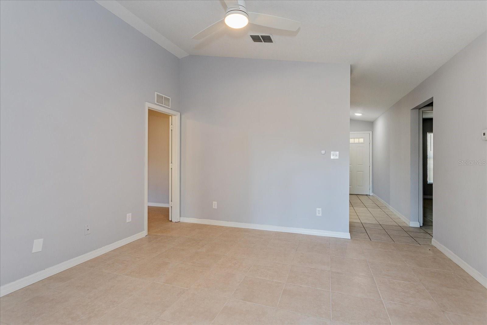 Image 9 of 18 For 514 Dunbar Avenue