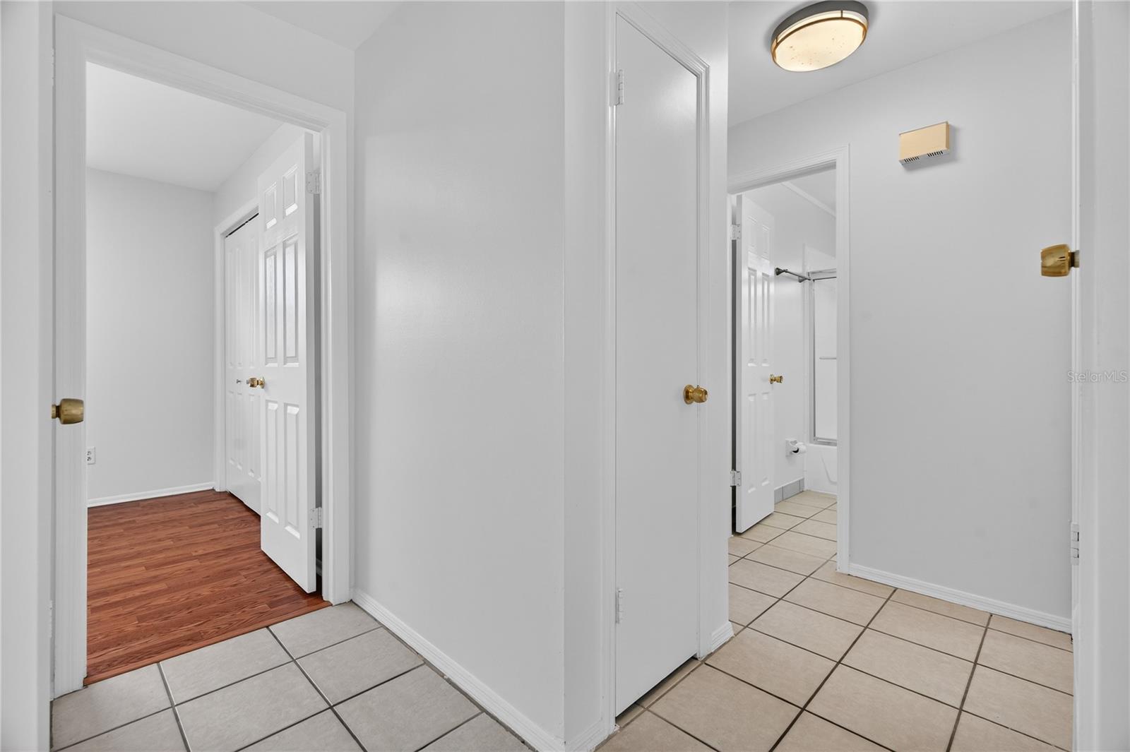 Image 30 of 67 For 526 Grandview Way