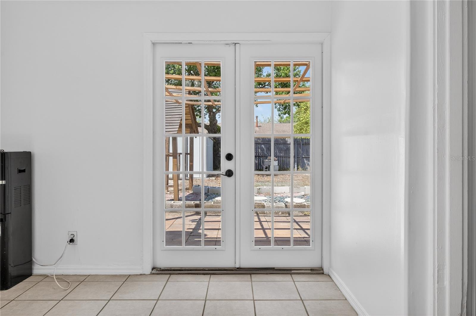 Image 40 of 67 For 526 Grandview Way