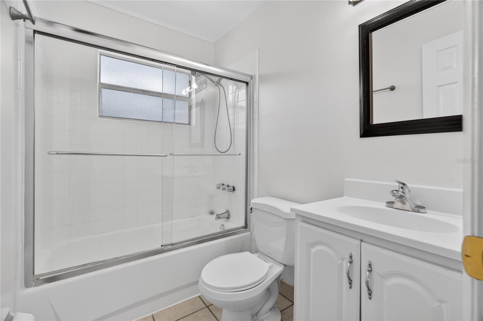 Image 43 of 67 For 526 Grandview Way