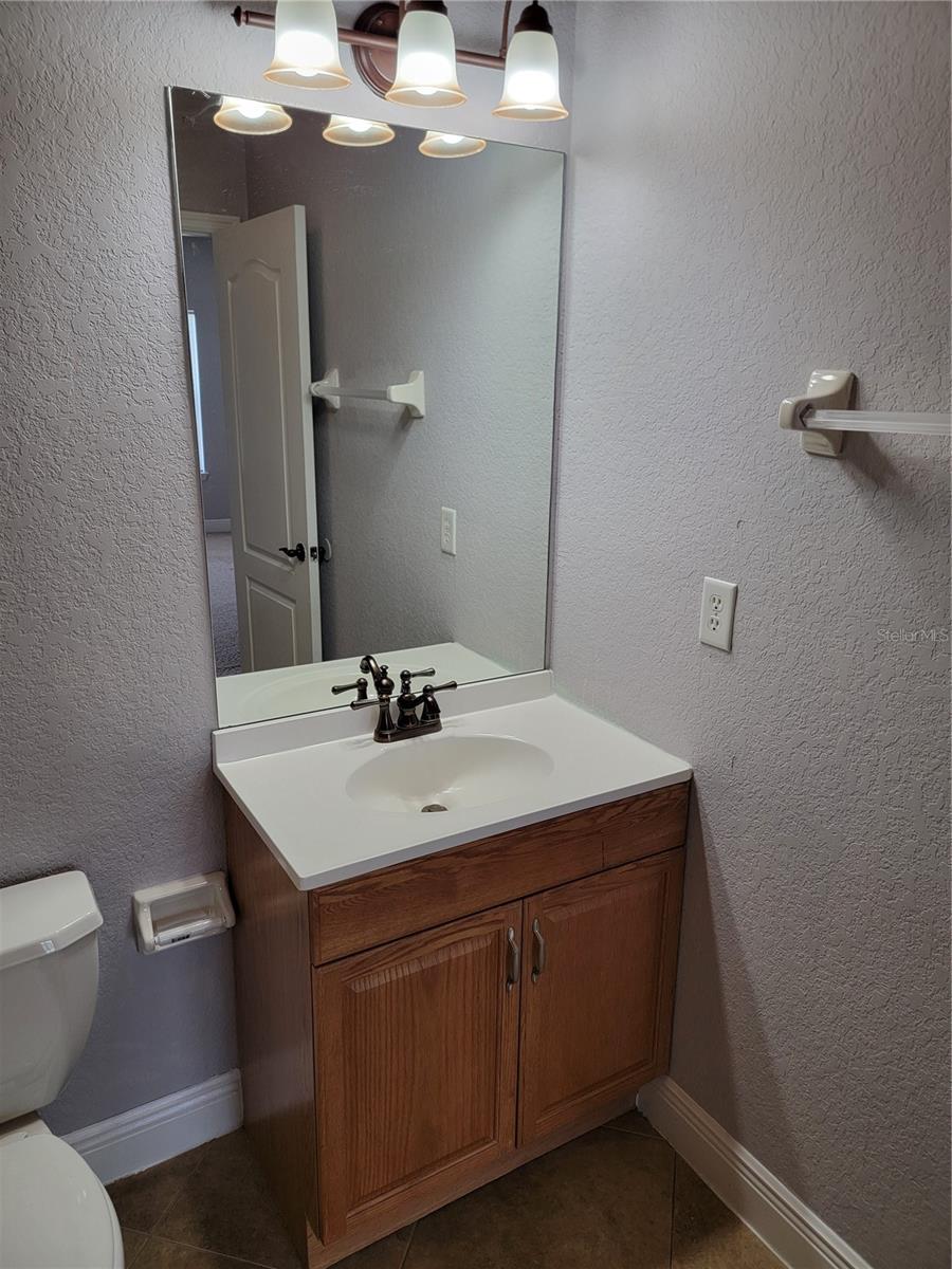 Image 14 of 20 For 3721 Lake Orlando Parkway 4